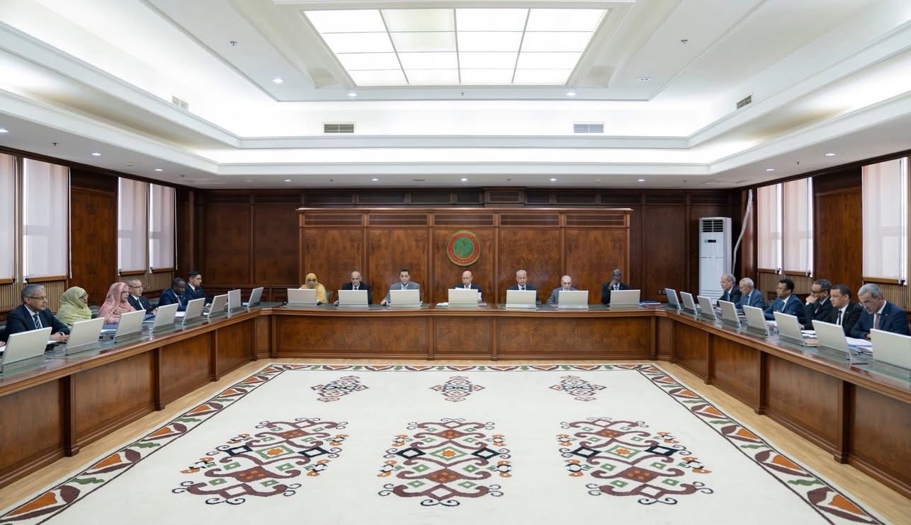 البيان الصادر في أعقاب اجتماع مجلس الوزراء
