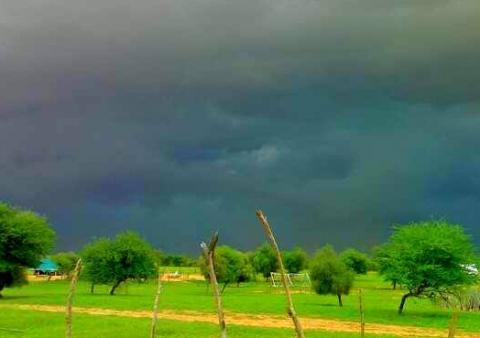 مقاييس المطر خلال 24 ساعة الماضية غلى مناطق من البلاد